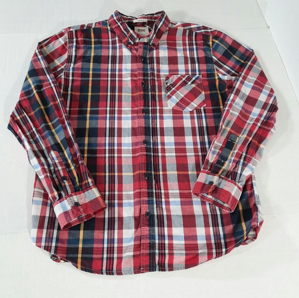 Levi's Long Sleeve Plaid Button Down Shirt